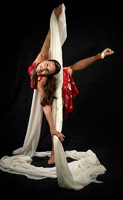 Lyra Mayfiled