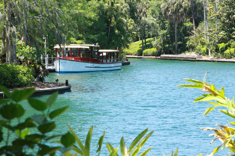 Boating Along
