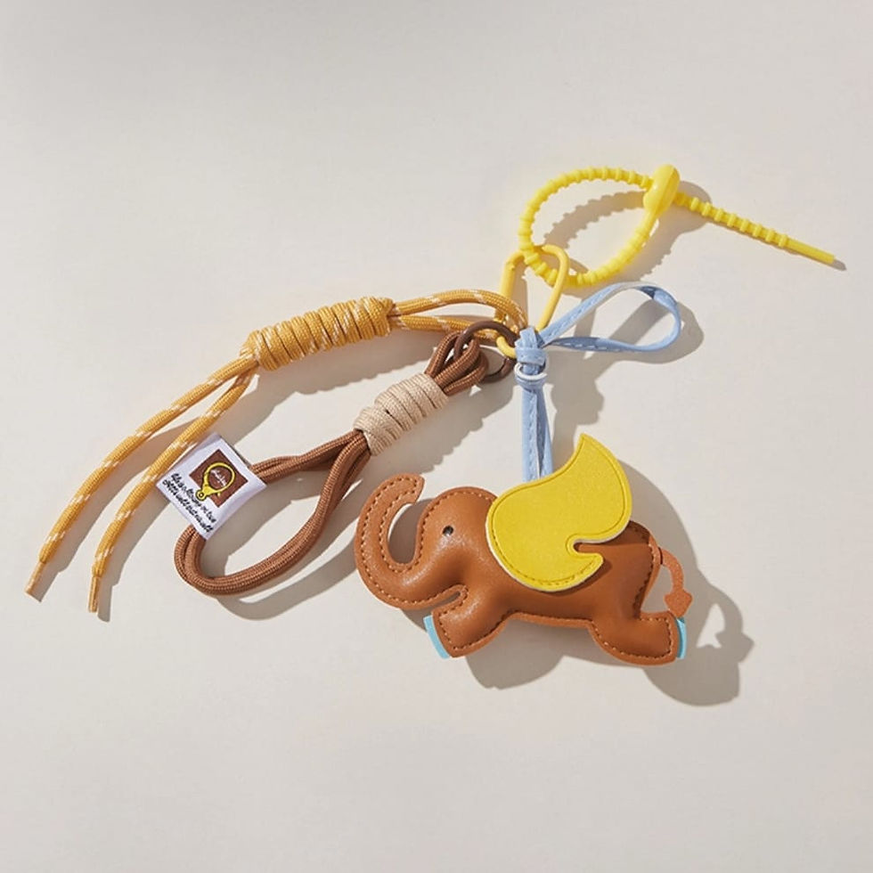 Thumbnail: Dumbo Bag Charm

PU leather, polyester
Removable elements

This charm instantly 