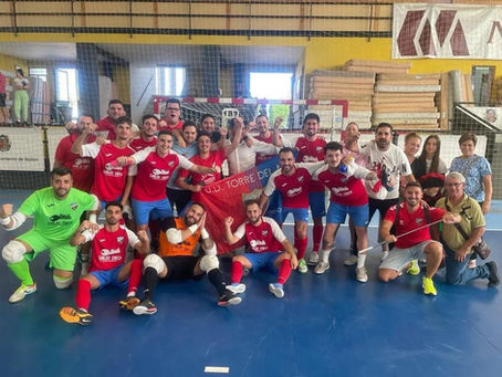 La UD Torre del Mar de fútbol sala gana en Bailén y sigue firme en su debut en Tercera