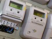 100.000 euros para aumentar la calidad de la red eléctrica de Vélez-Málaga, según informa Endesa