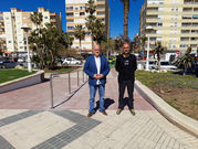 Torre del Mar crea dos entradas de accesibilidad universal en el Paseo Marítimo de Poniente