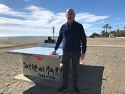 Torre del Mar instala en sus playas dos mesas de ping pong públicas y gratuitas