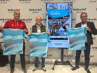 Torre del Mar acogerá el próximo 12 de abril la XXXII edición de su Triatlón, una de las pruebas más veteranas de Andalucía
