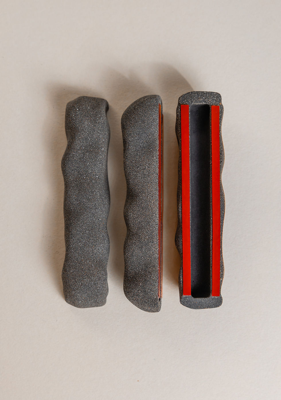 Thumbnail: Mezuzah Graphite | בית מזוזה אבן חול בגוון גרפיט
