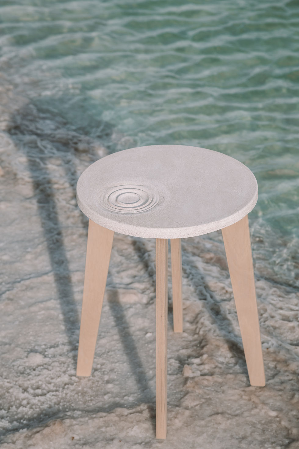 Thumbnail: ECHO Table | שולחן צד