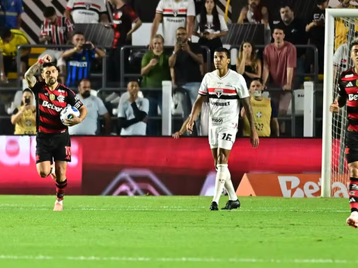 Flamengo tropeça após erro de Plata e pode permitir vantagem ao Palmeiras na disputa do título.