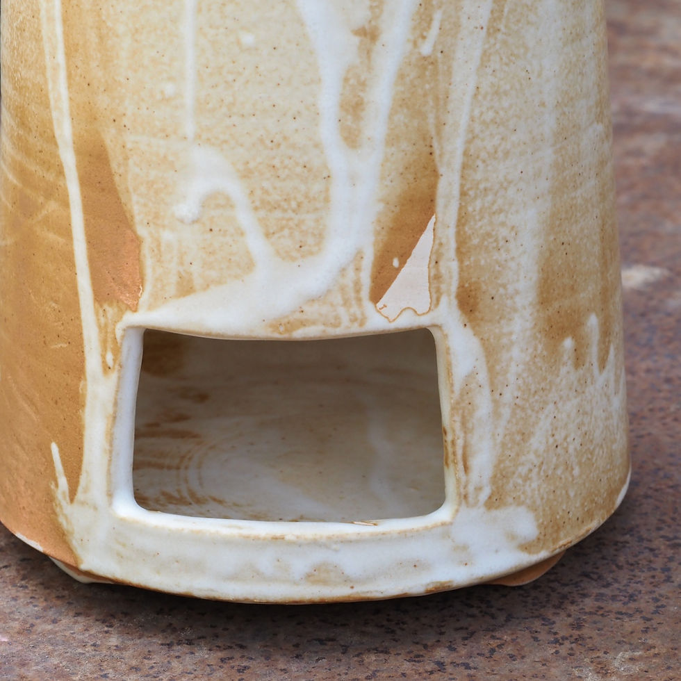 Thumbnail: Splashed Rusty Stove