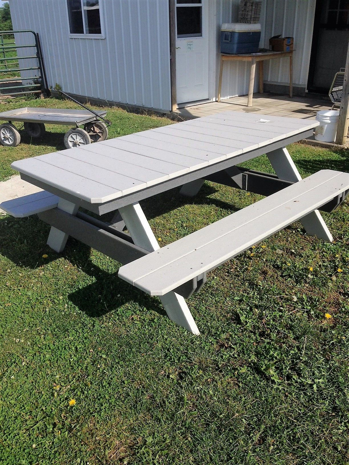 Patio Tables- PICNIC