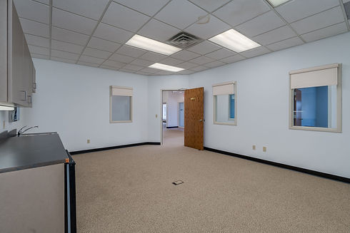 90-web-or-mls-1650-madison-ave.jpg