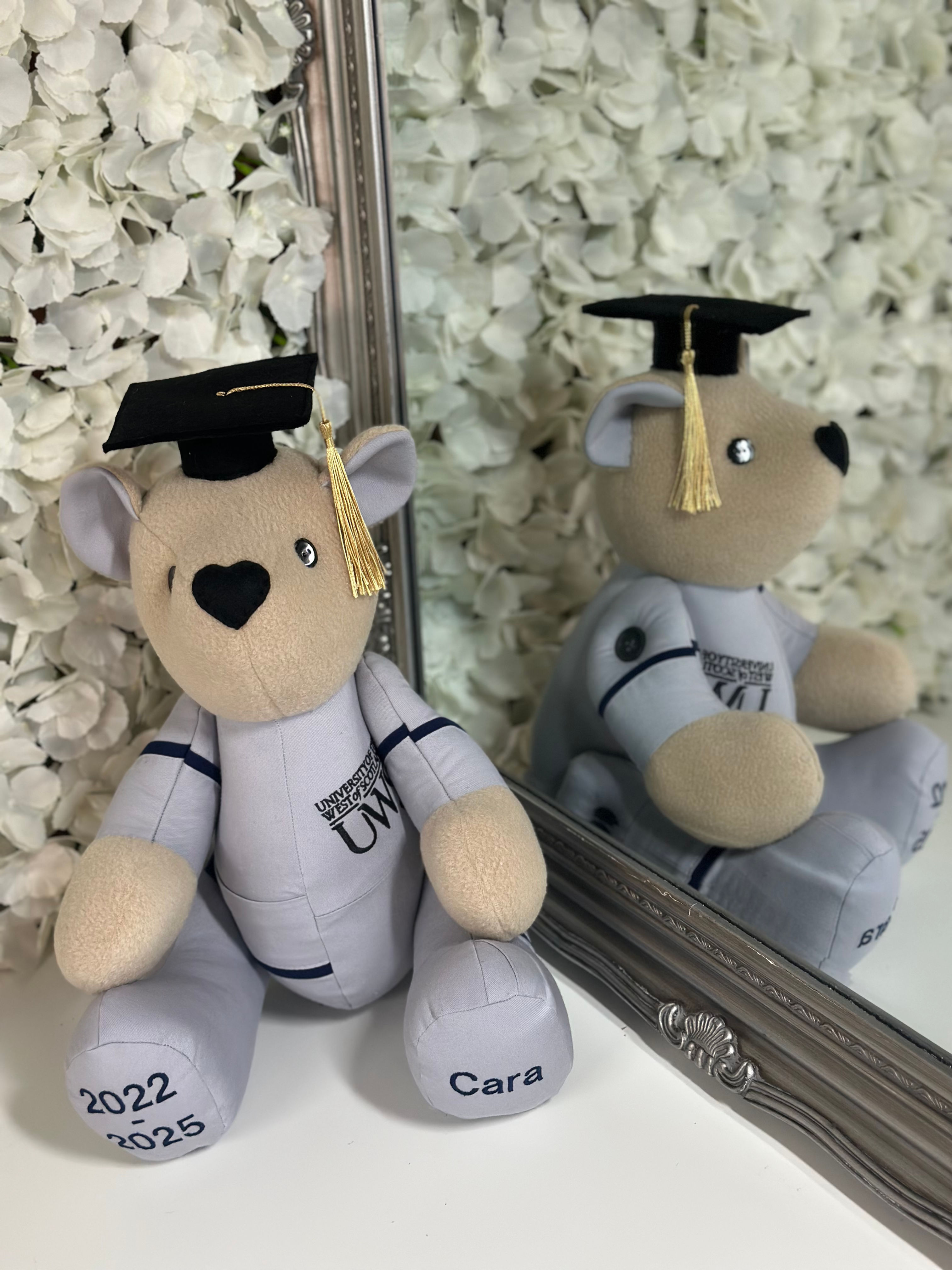 Graduation bear 