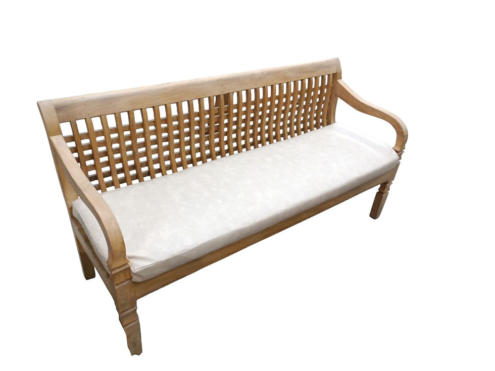 R$ 300 / Sofa Madeira 1,80 m com almofada