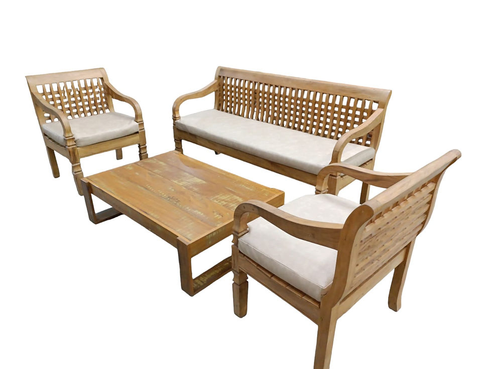 R$ 735 / Conjunto sofás madeira