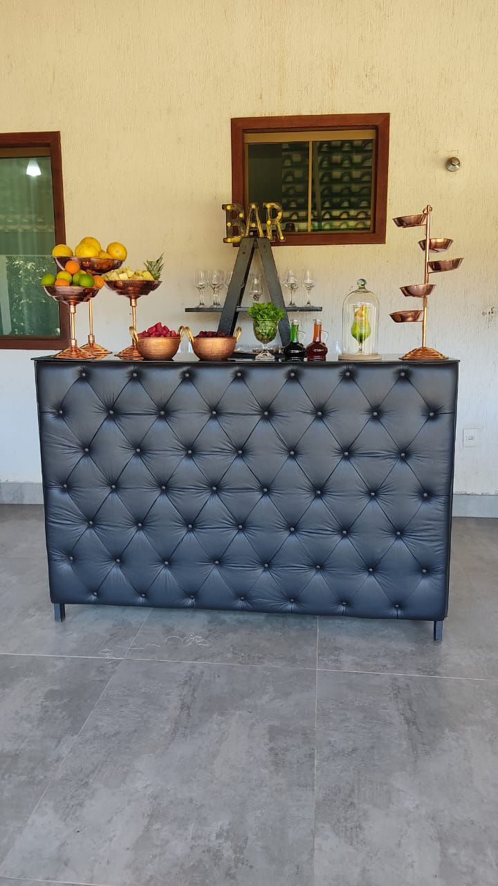 R$ 180 / Bar Captonado preto