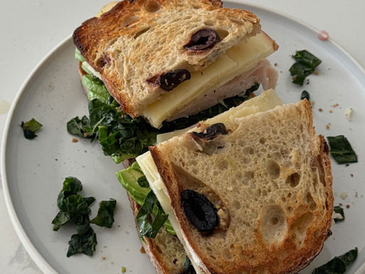 High Fiber Turkey Apple Cheddar Sandwich