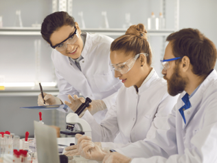 Make a Great First Impression in Life Sciences