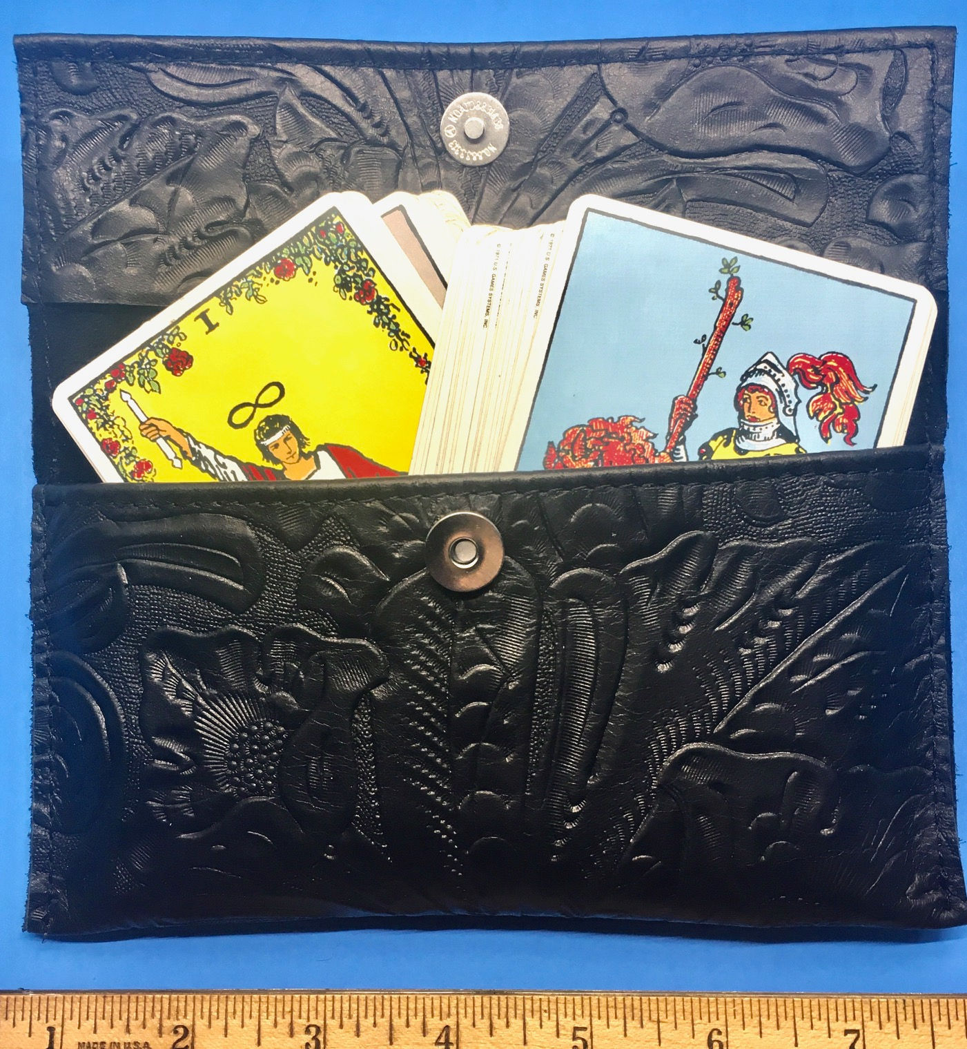 Tarot Case in Embossed Leather