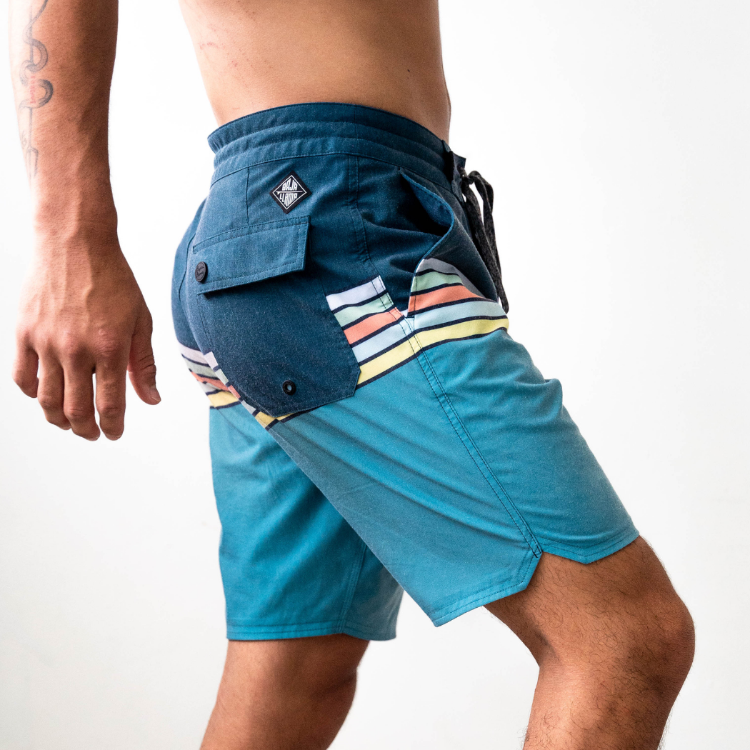Baja Llama | Striped Thieves 18" Boardshorts