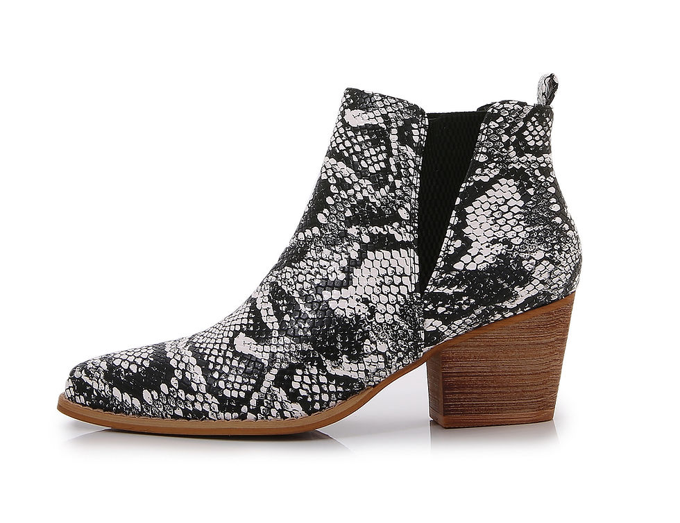 Thumbnail: Wooden Heel Short Casual Ankle Boots w/ Shoe case