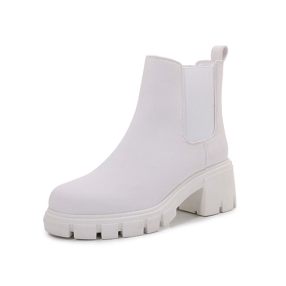 Thumbnail: Women Matte Block Heeled Ankle Chelsea Boots