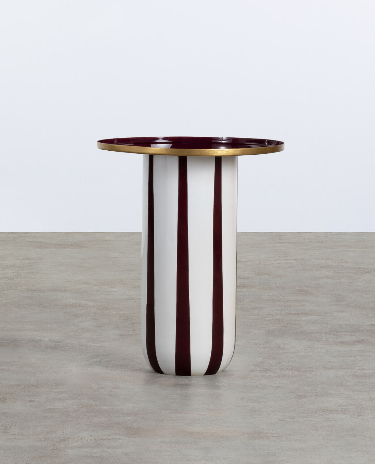 Table d'appoint ronde en métal — détail 3