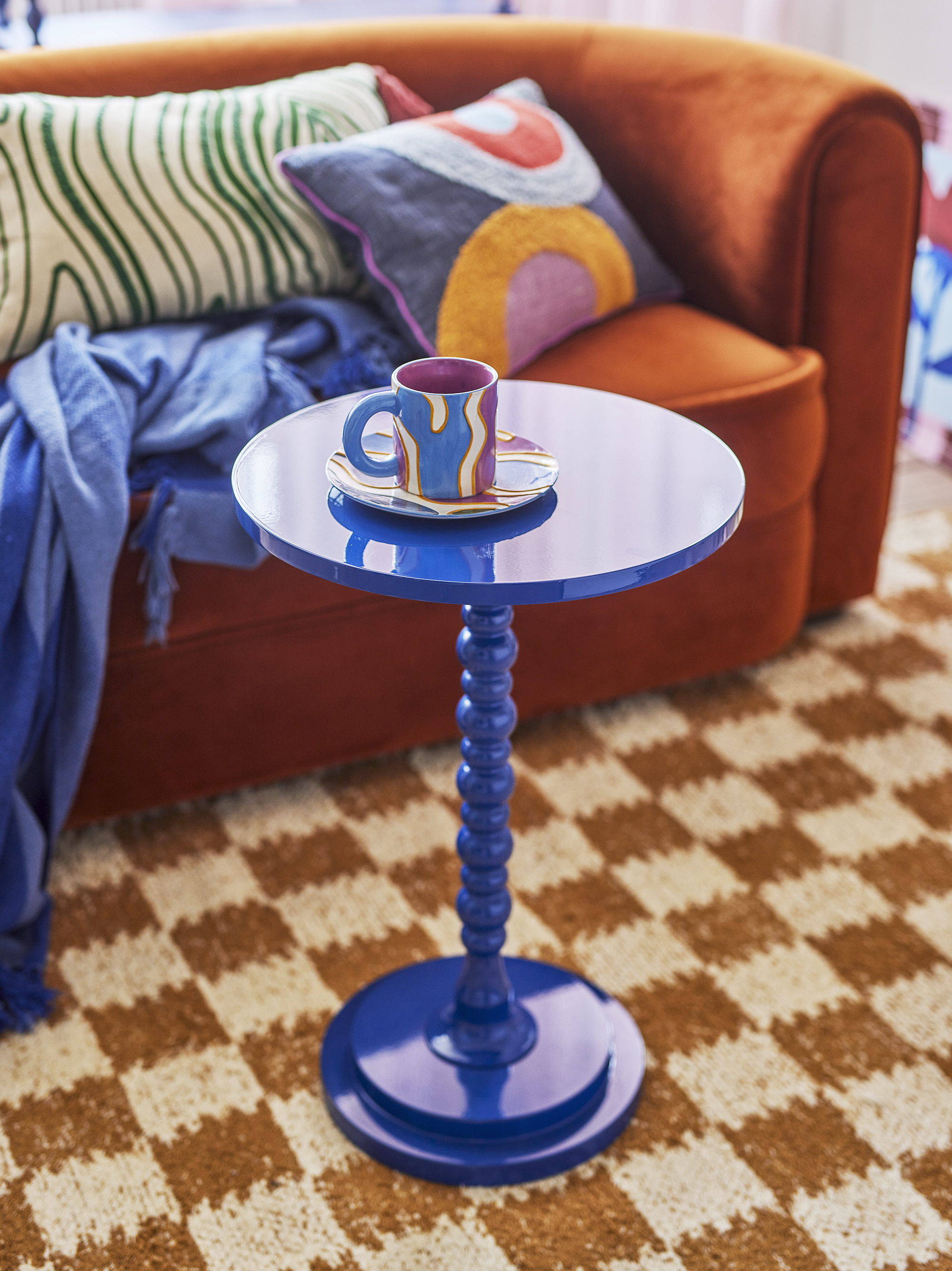 Table d'appoint Ellar en FSC® 100 %, MDF - Coloris bleu