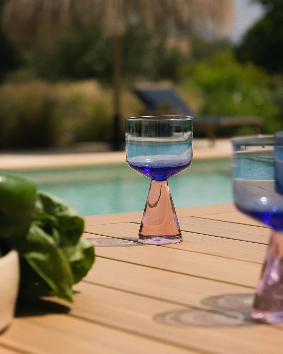 Lot de 4 verres à pied Sevilla - Bleu Sapphire