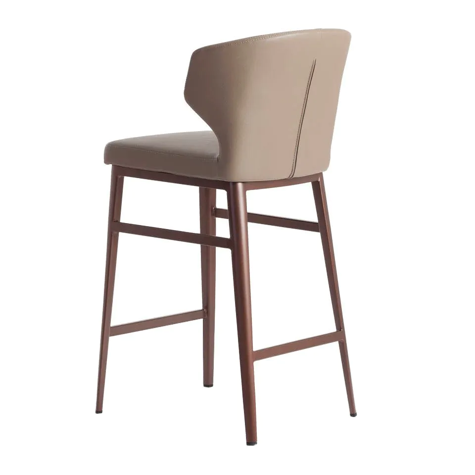 Chaise haute avec assise rembourrée en similicuir — détail 4