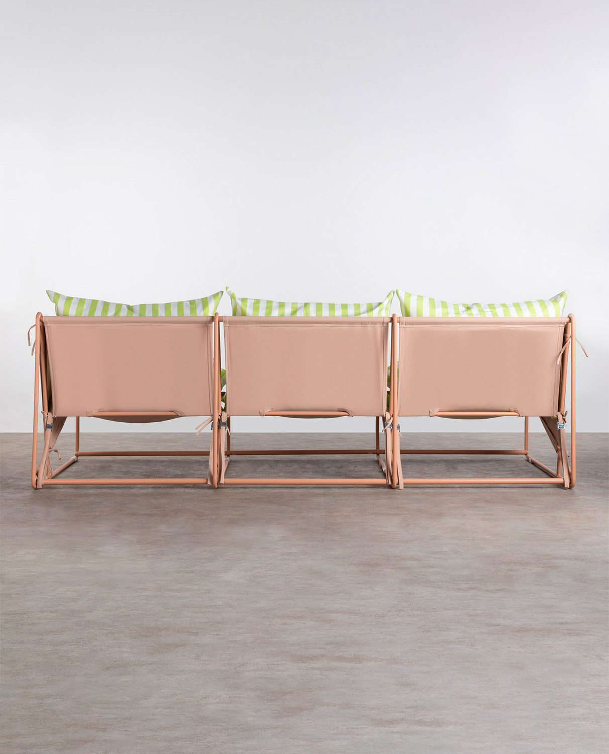 Canapé 3 places en fer et assise en tissu — détail 5