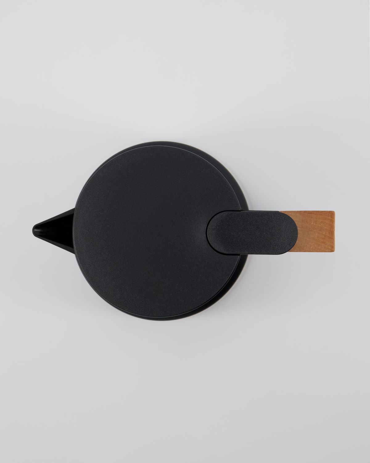 Théière thermos noir avec poignée bois — détail 5
