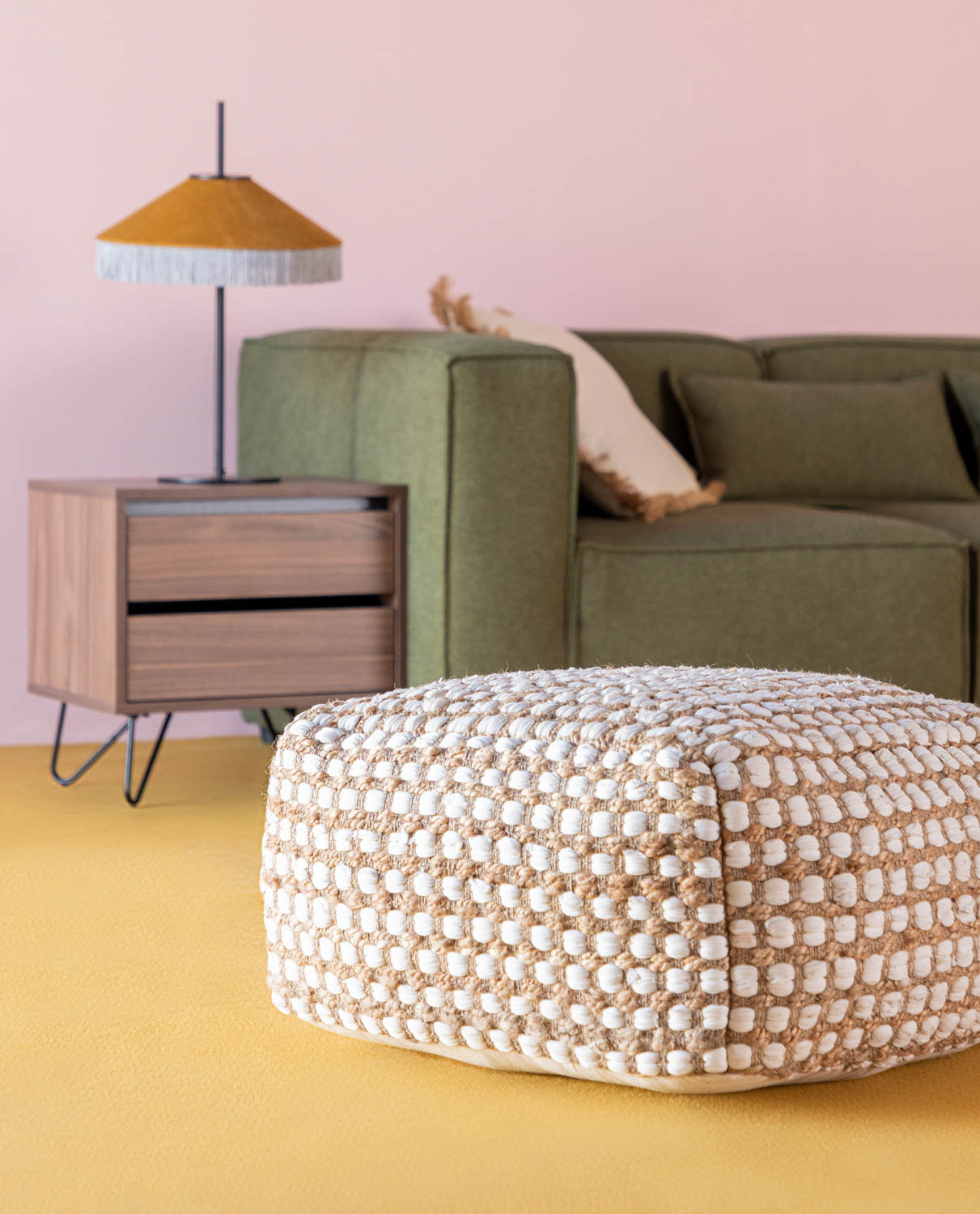 Pouf artisanal carré en jute et coton