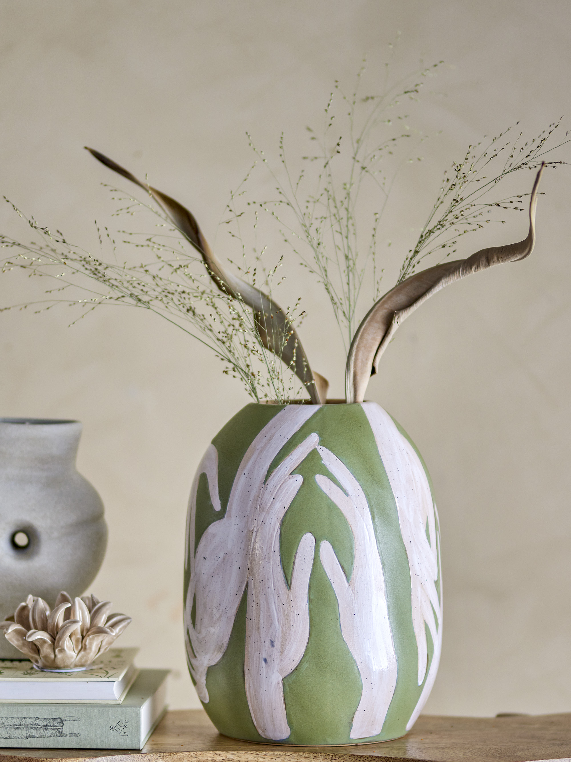 Vase déco Adalena en grès - Coloris vert