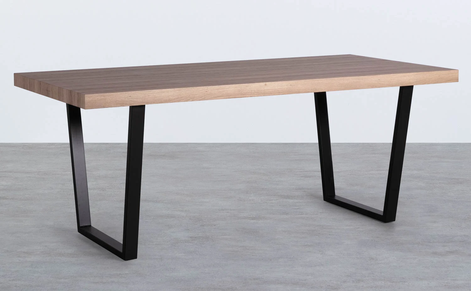 Table de salle à manger en bois et acier noir — détail 3