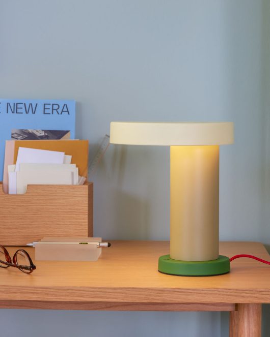 Lampe à poser vert olive
