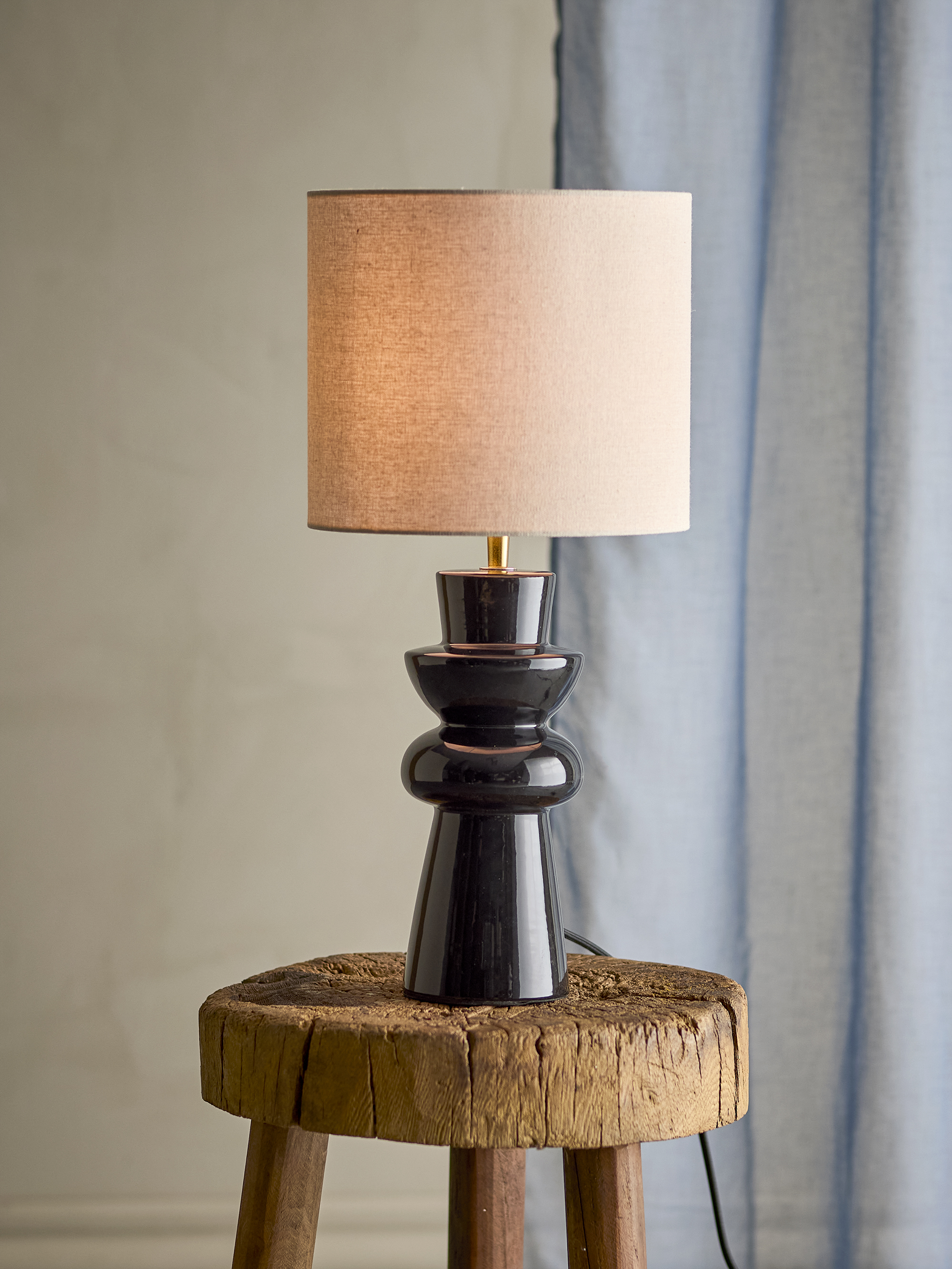 Lampe de table Lio en grès - Coloris noir