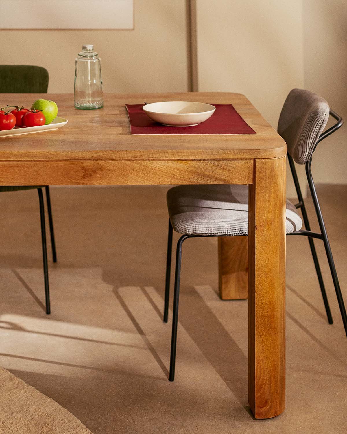 Table de salle à manger rectangulaire en bois de manguier 200x100