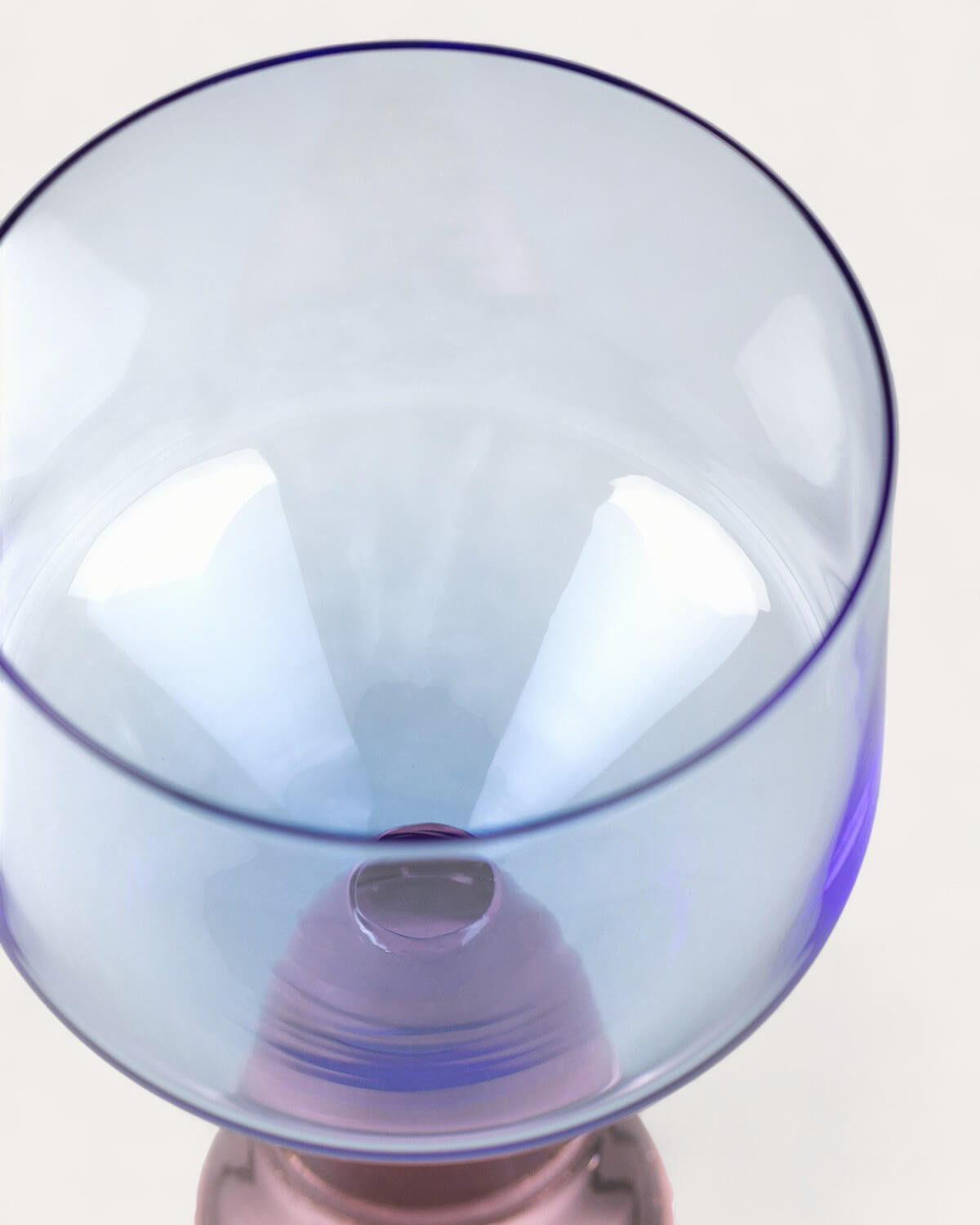 Lot de 4 verres à pied Sevilla - Bleu Sapphire — détail 4
