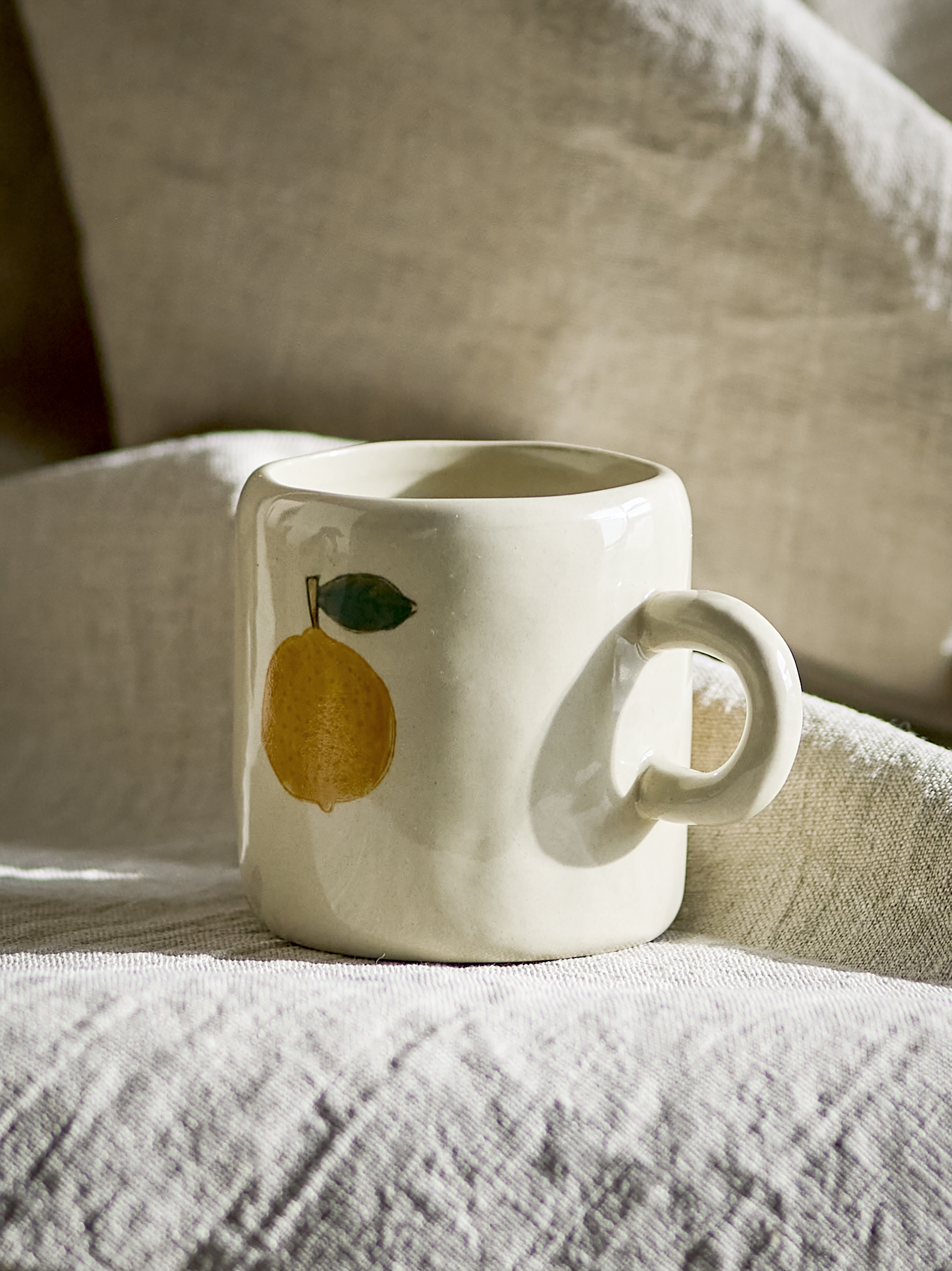 Tasse Agnes en grès — Coloris multicolore