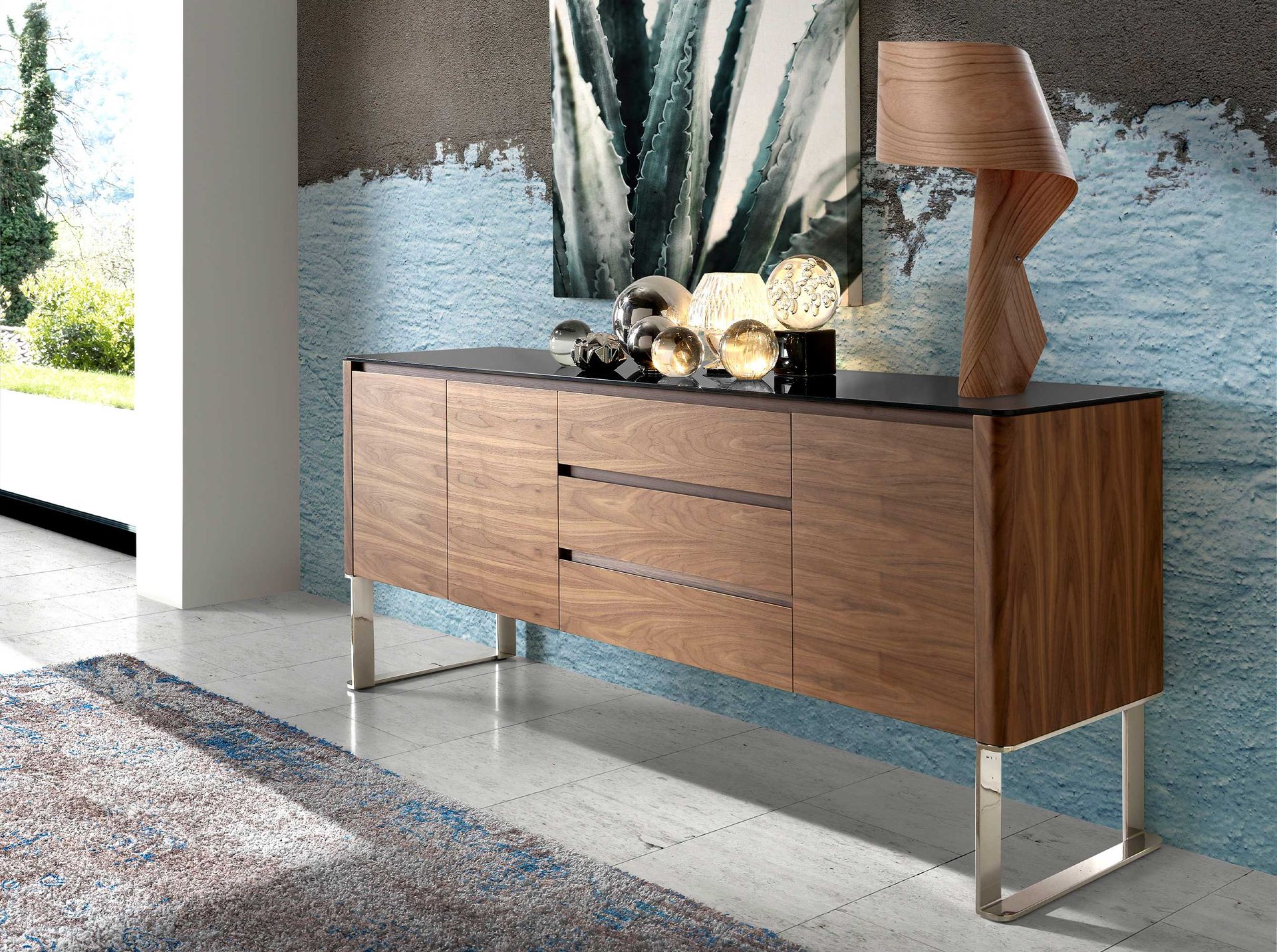 Buffet noyer et verre noir - Finitions noyer, acier et noir — détail 5