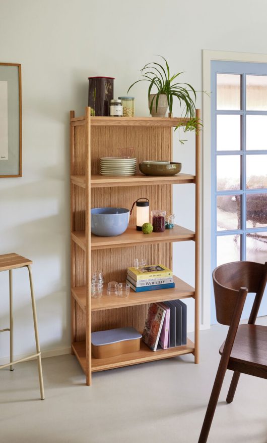 Étagère avec fond en corde de papier