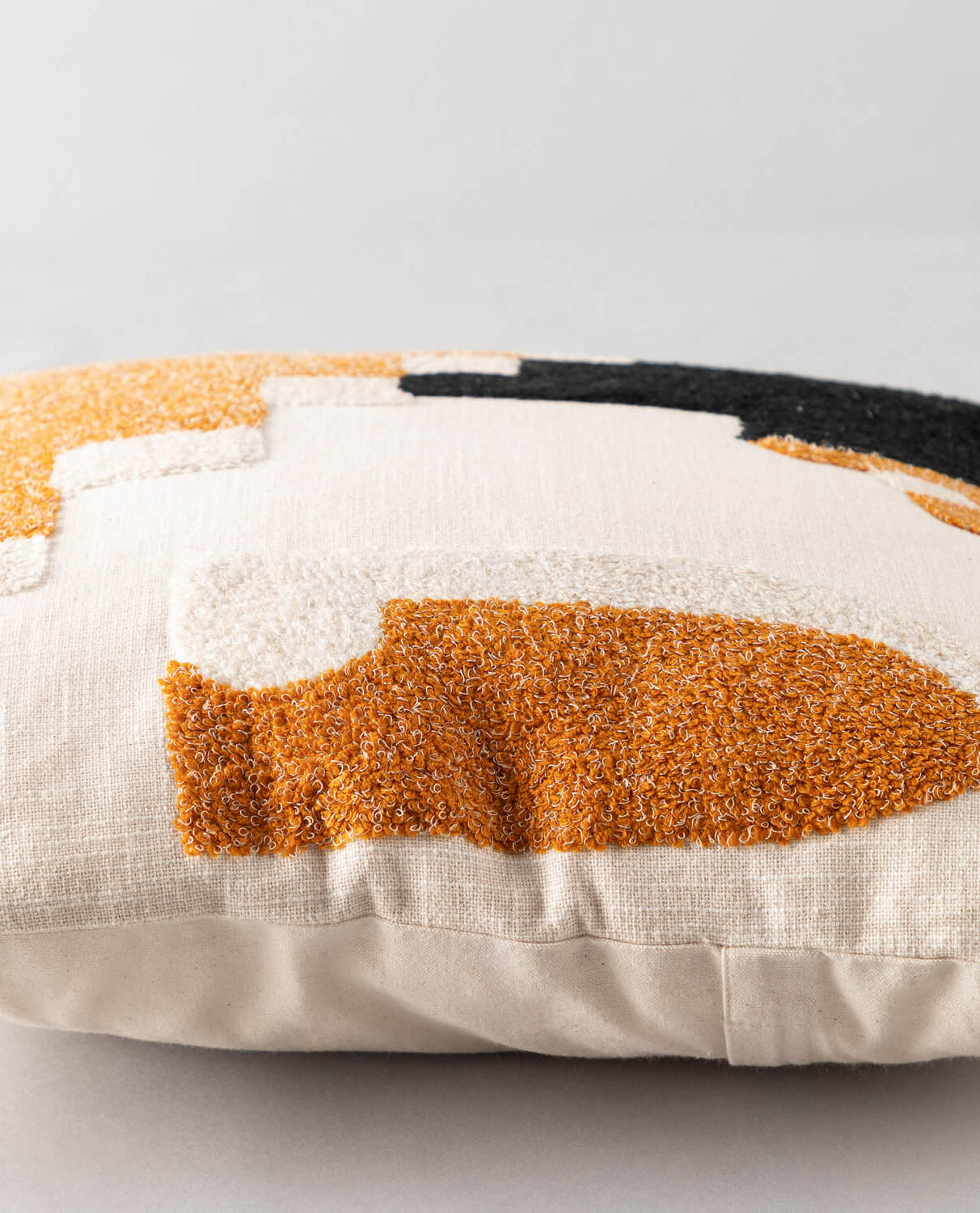 Coussin carré en coton et polyester — détail 3