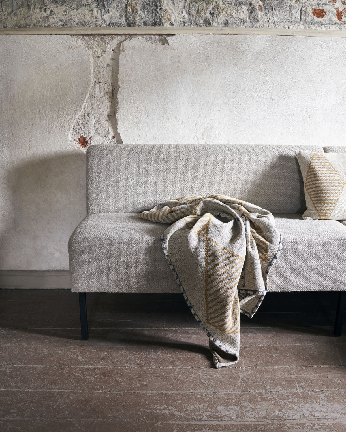 Plaid en coton crème avec details couleurs
