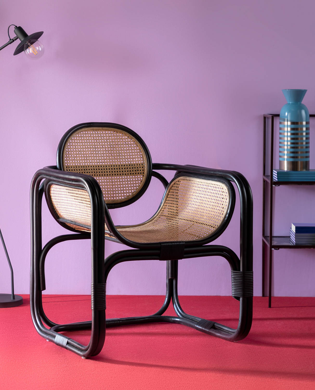 Fauteuil avec accoudoirs en rotin naturel