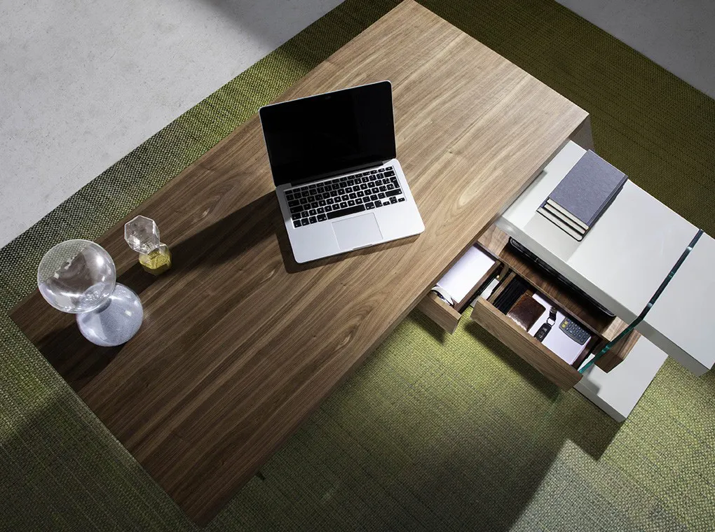 Bureau en bois et verre trempé — détail 4