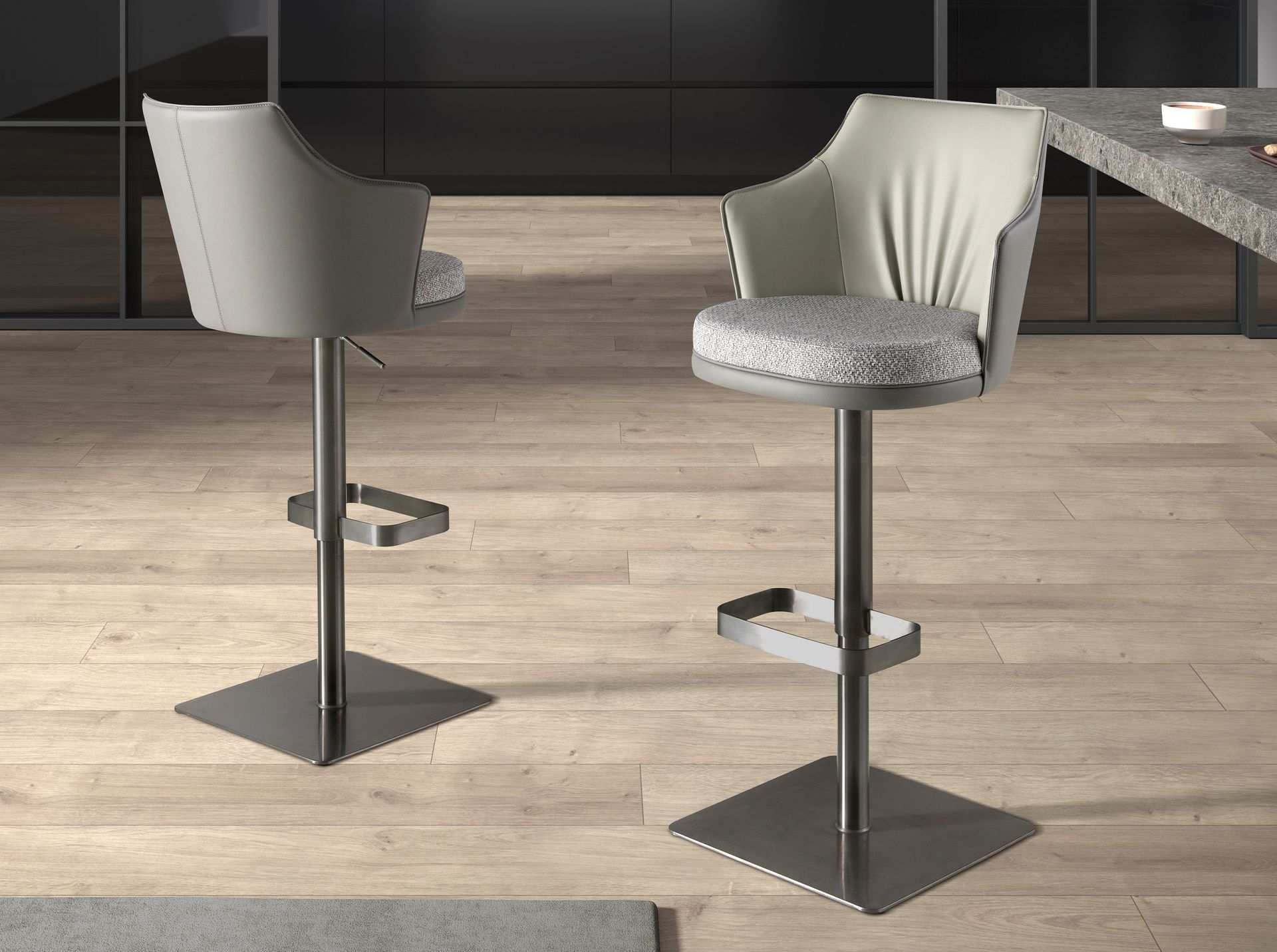 Tabouret pivotant en tissu marbré et similicuir - Coloris au choix — détail 5