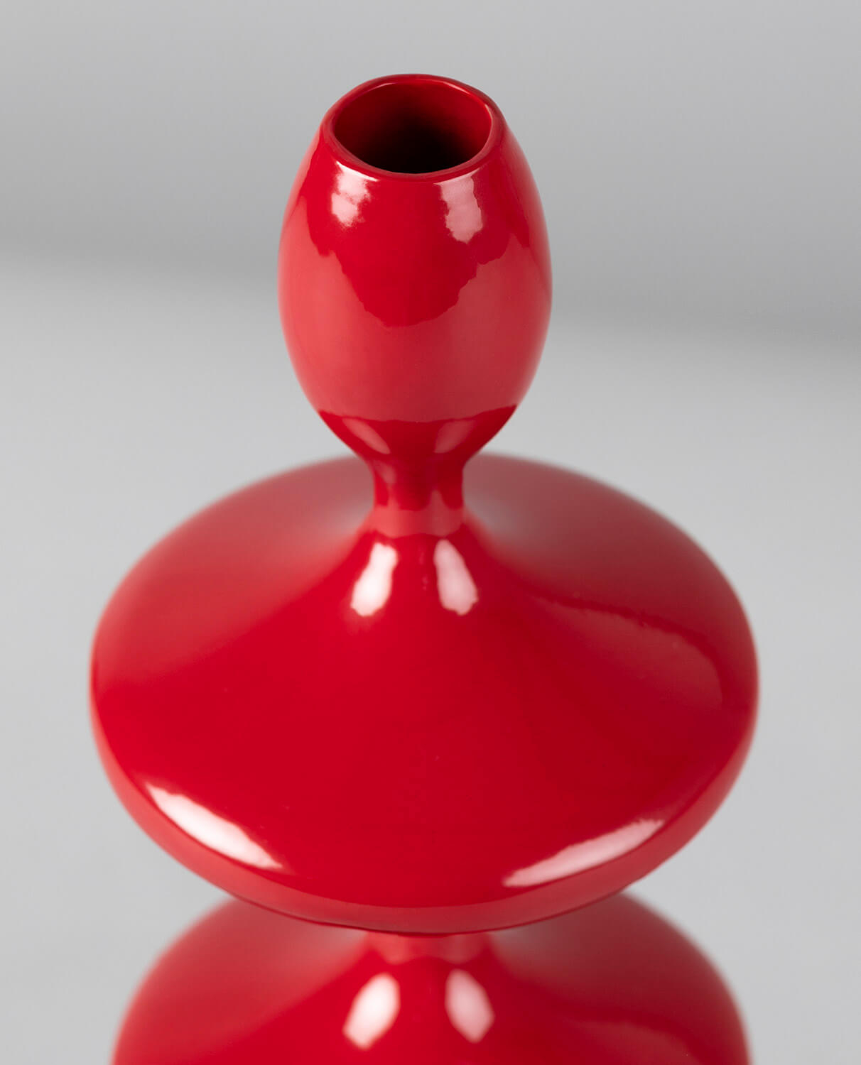 Chandelier en métal rouge — détail 6