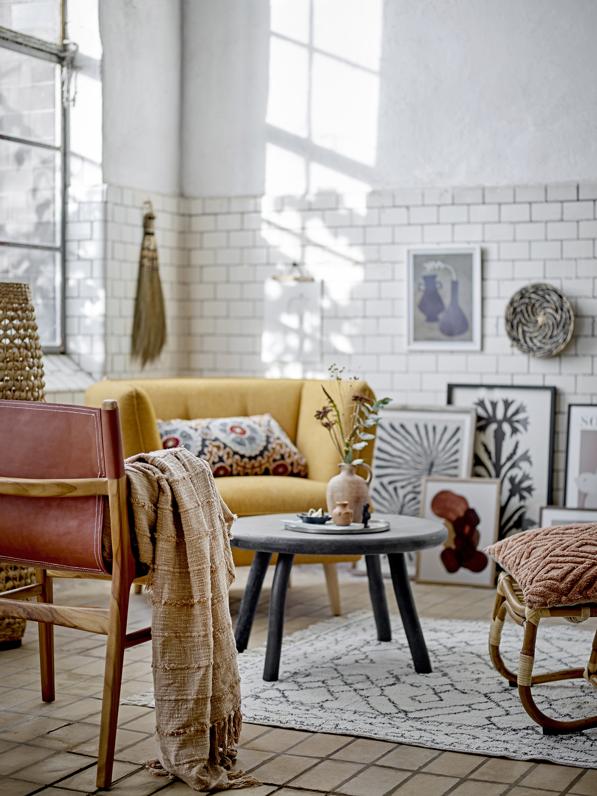 Fauteuil en polyester orange — détail 4