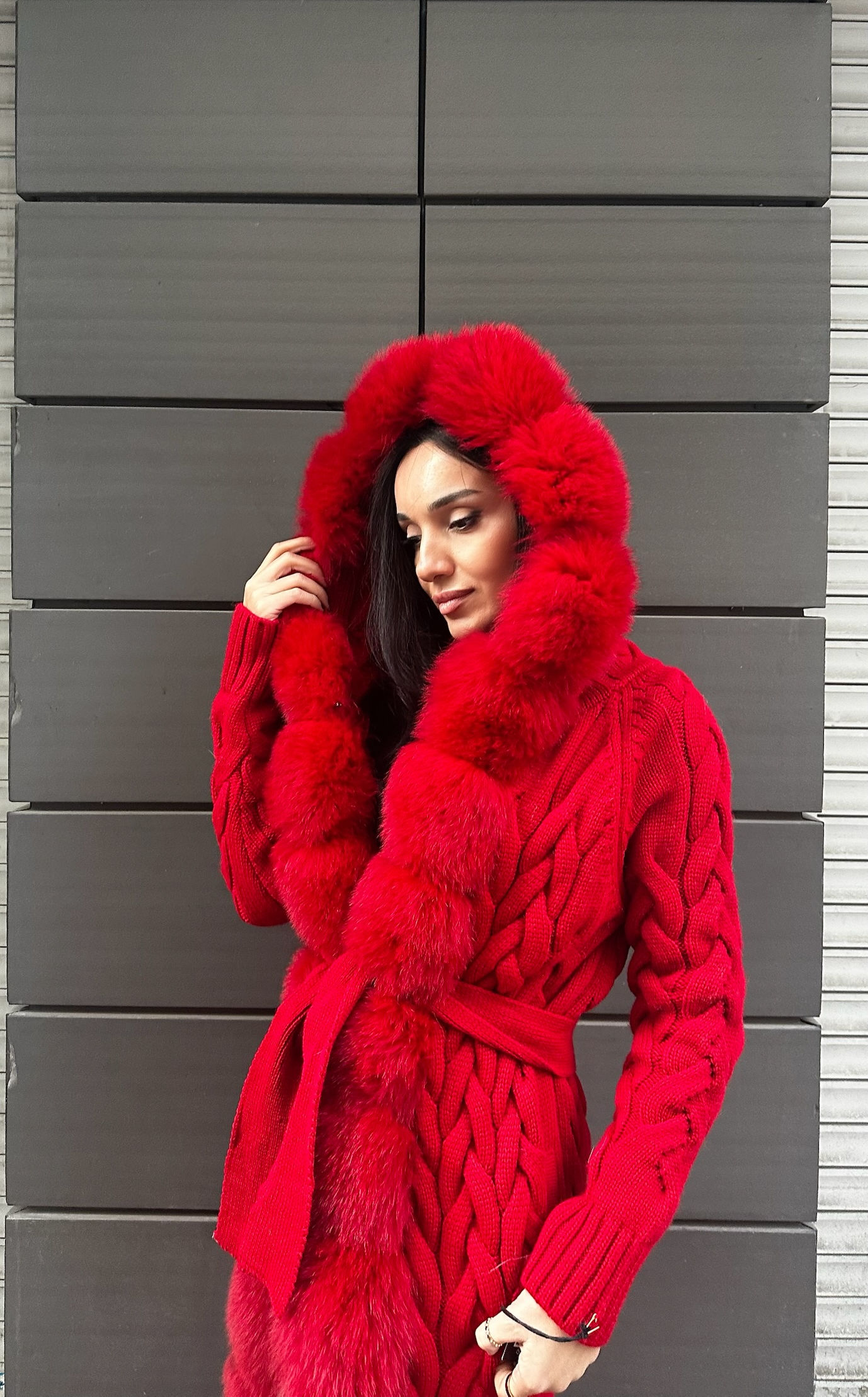 Women Red Knitted Jacket with Fox Fur