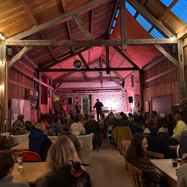 Henbant - Main photo