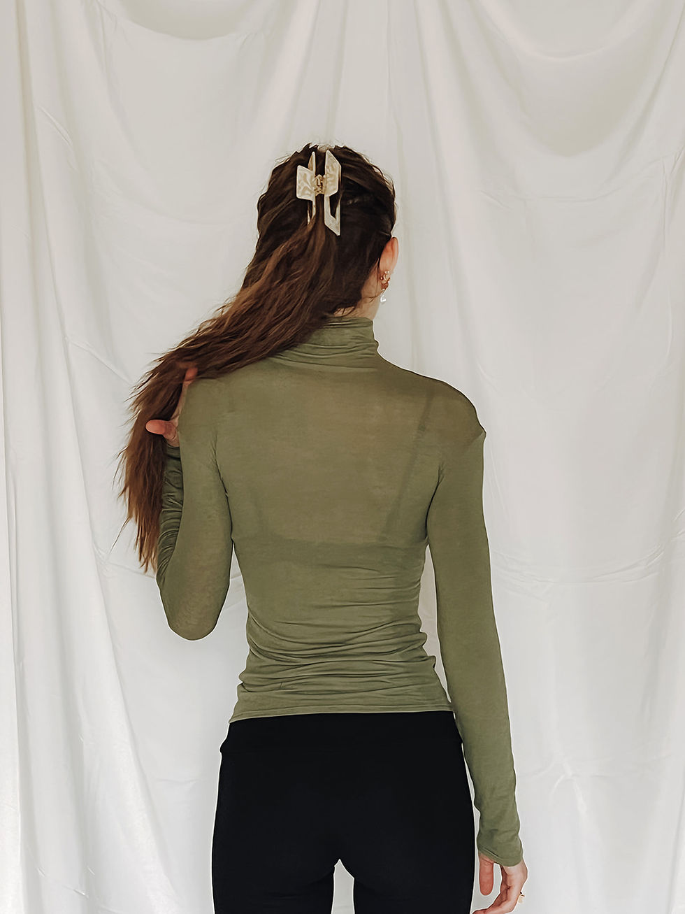 Thumbnail: Essence - Khaki